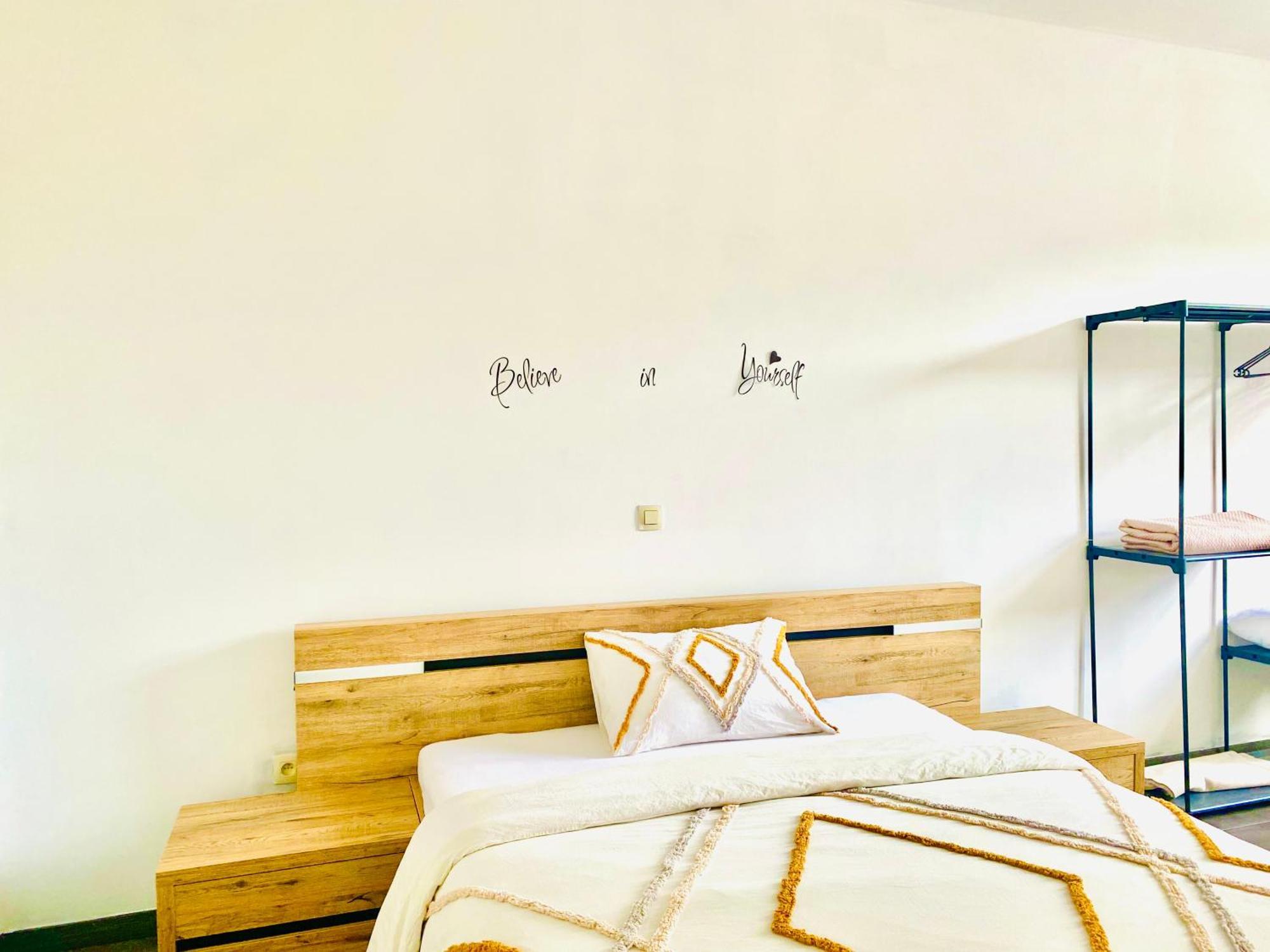 Residence Deluxe Charleroi Eksteriør bilde
